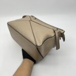 Loewe Puzzle Small Grained Sand GHW