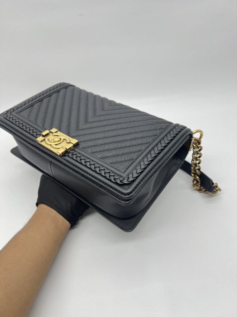 Chanel Boy 28 Caviar Black GHW