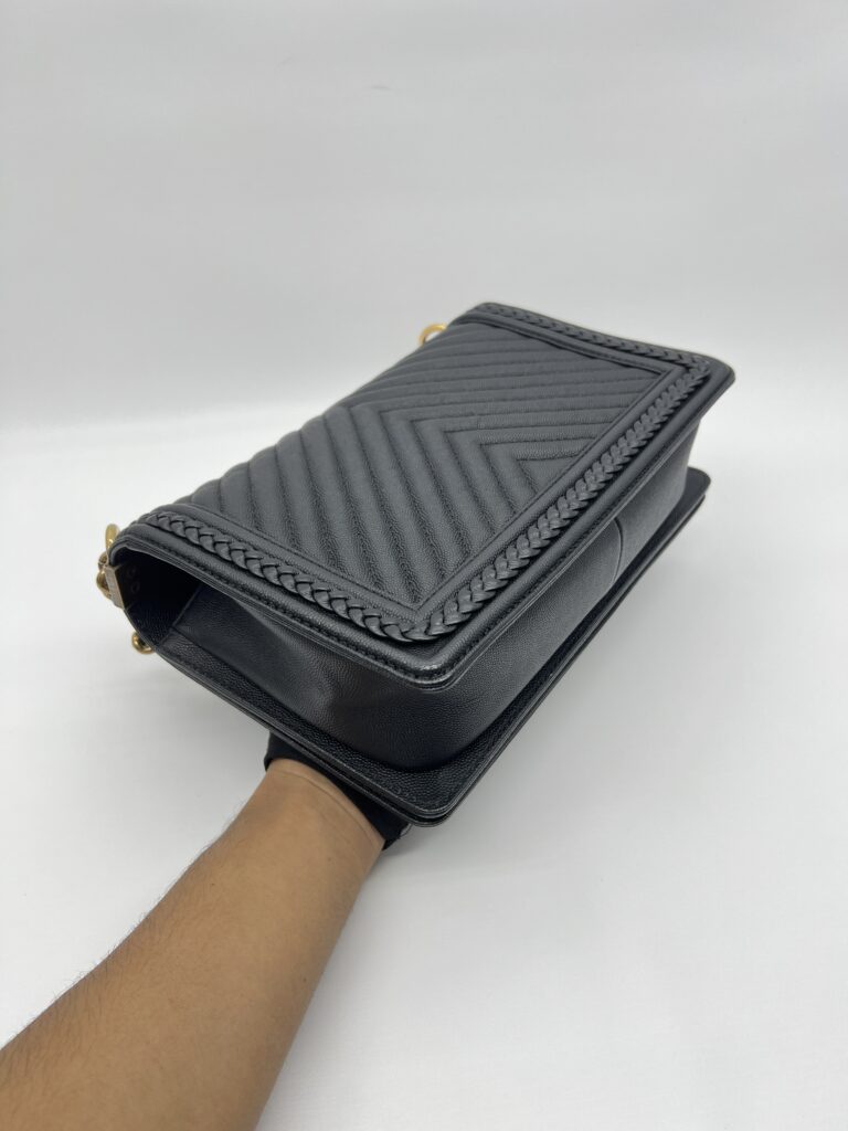Chanel Boy 28 Caviar Black GHW