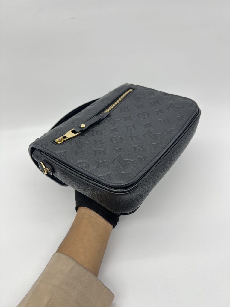 Louis Vuitton Metis MM Monogram Empreinte Noir GHW