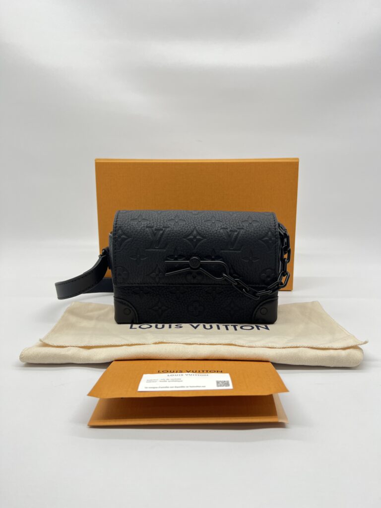 Louis Vuitton Steamer Wearable Wallet Monogram Taurillon Black