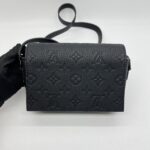 Louis Vuitton Steamer Wearable Wallet Monogram Taurillon Black