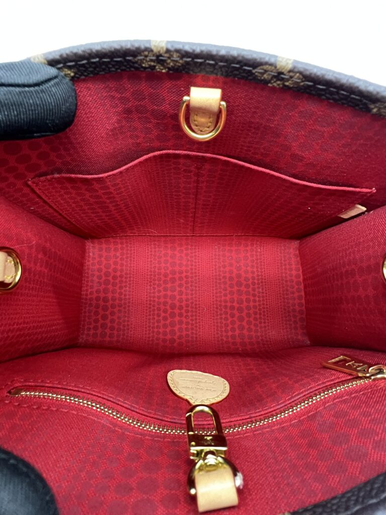 Louis Vuitton OTG PM Monogram Infinity Dots Yayoi Kusuma GHW