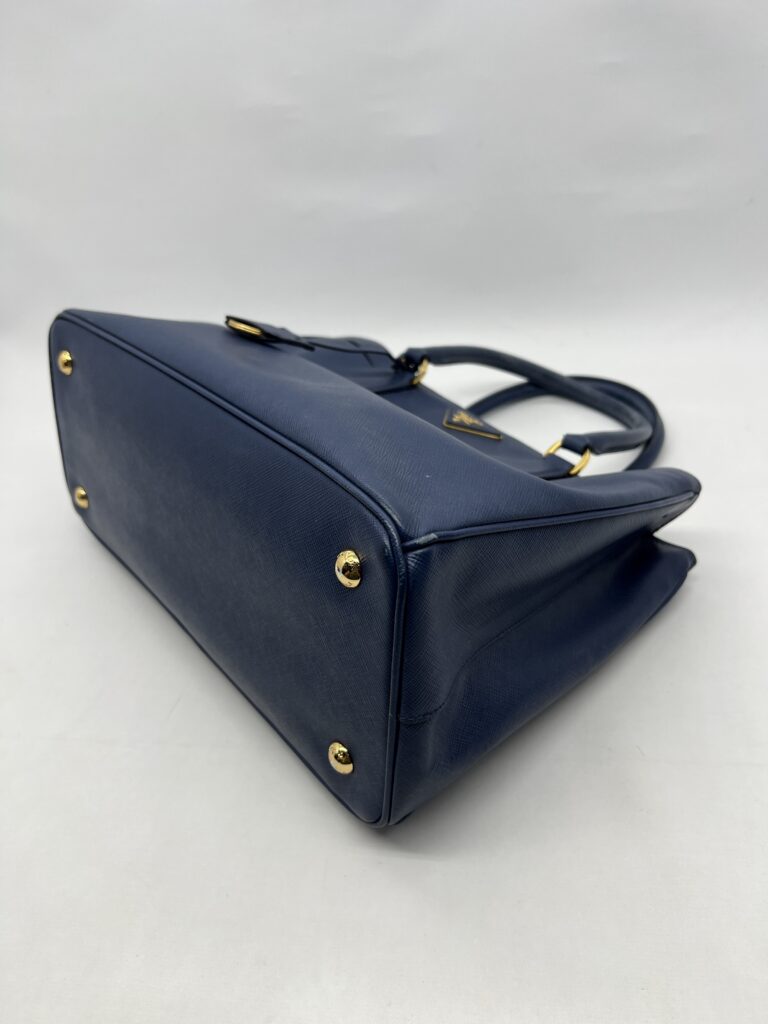 Prada Lux Tote Saffiano Lux Bluette GHW