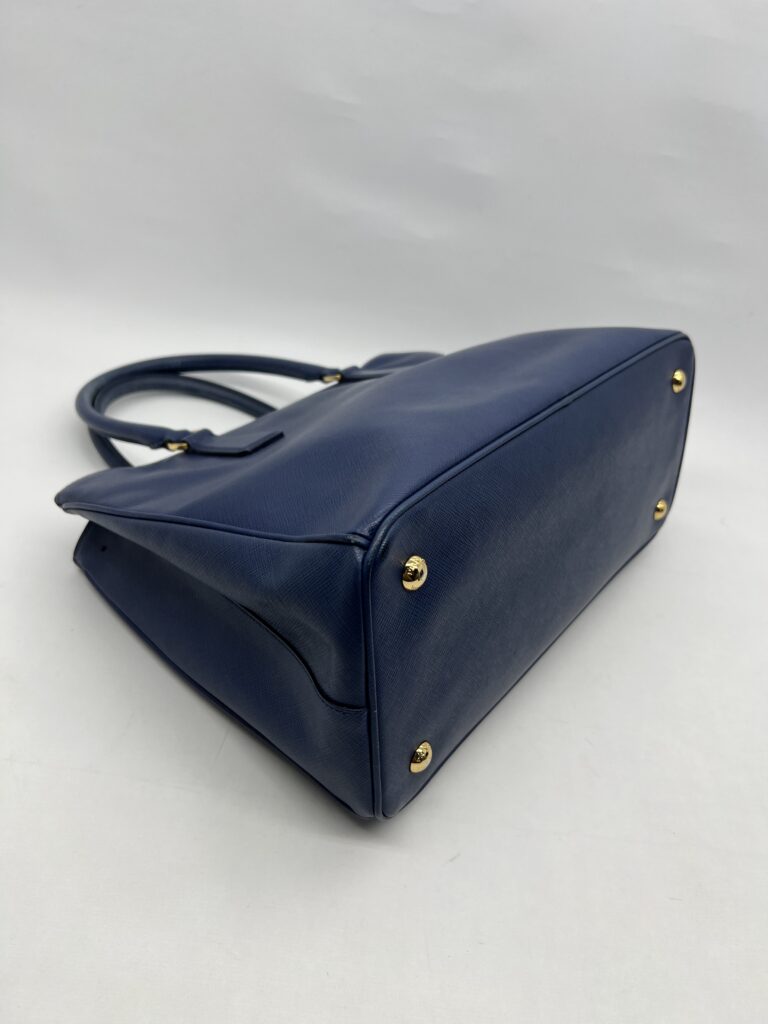 Prada Lux Tote Saffiano Lux Bluette GHW