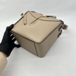 Loewe Hammock Compact Grained Sand GHW