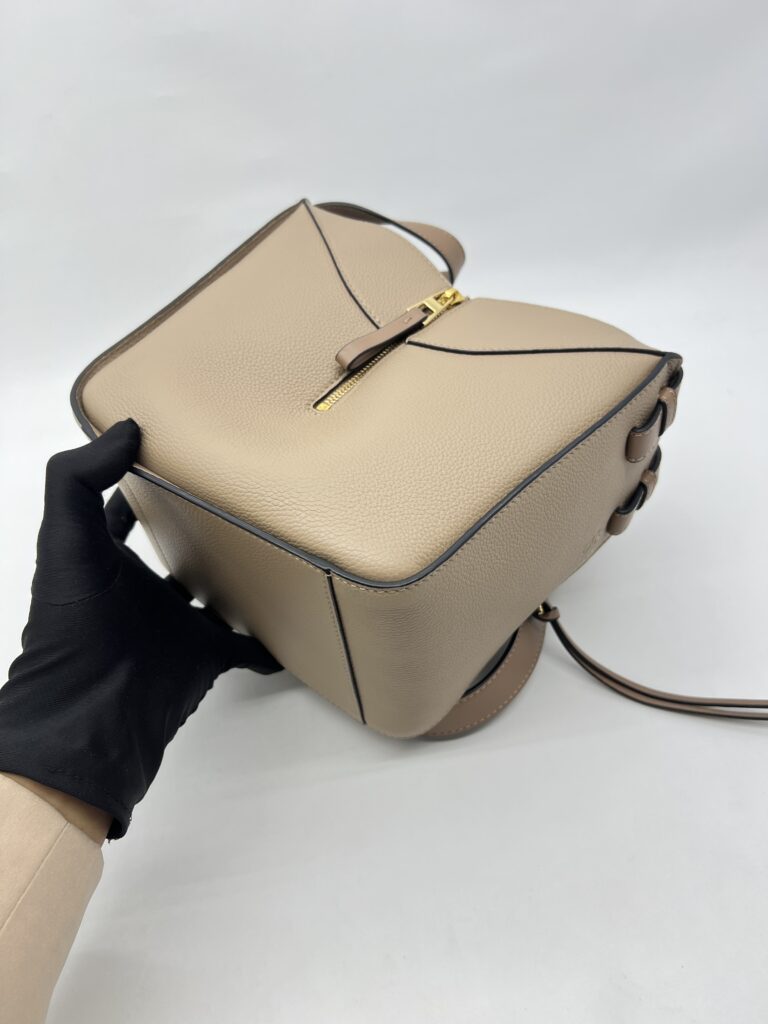 Loewe Hammock Compact Grained Sand GHW