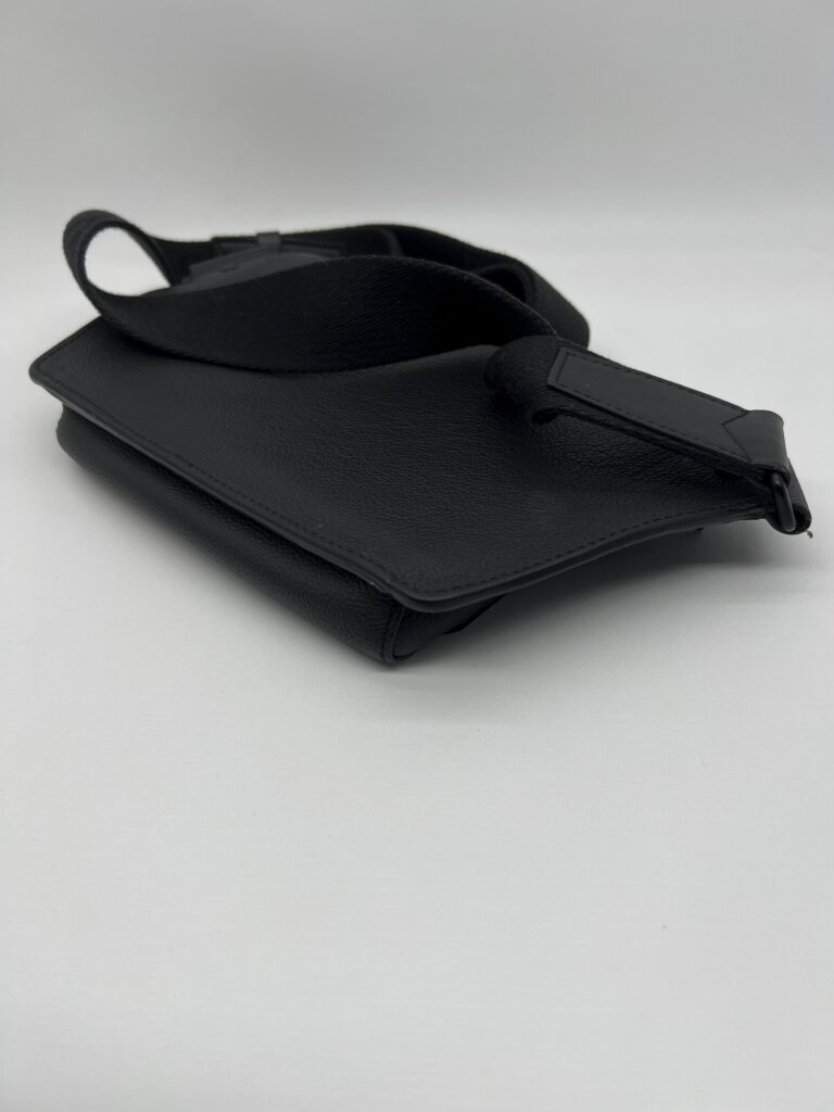Louis Vuitton Takeoff Slingbag Aerogram Black