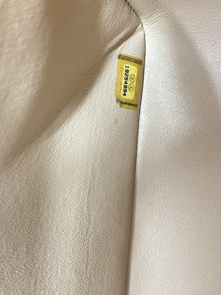 Chanel Classic Jumbo D.Flap Caviar Beige SHW