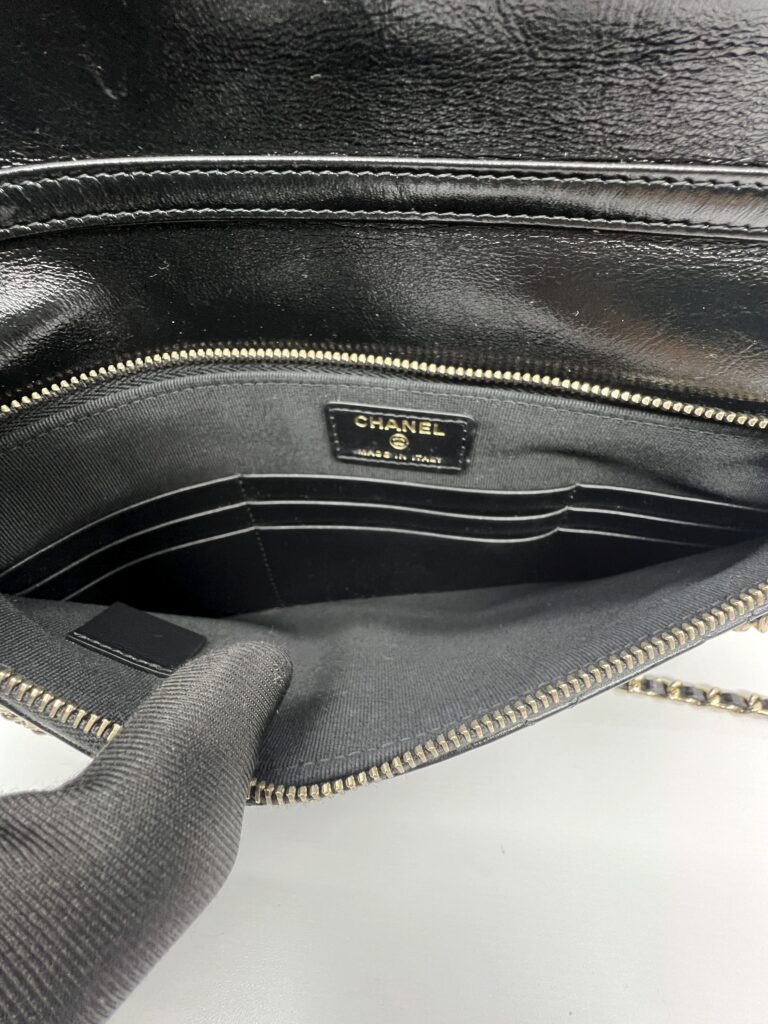 Chanel 31 Wallet On Chain