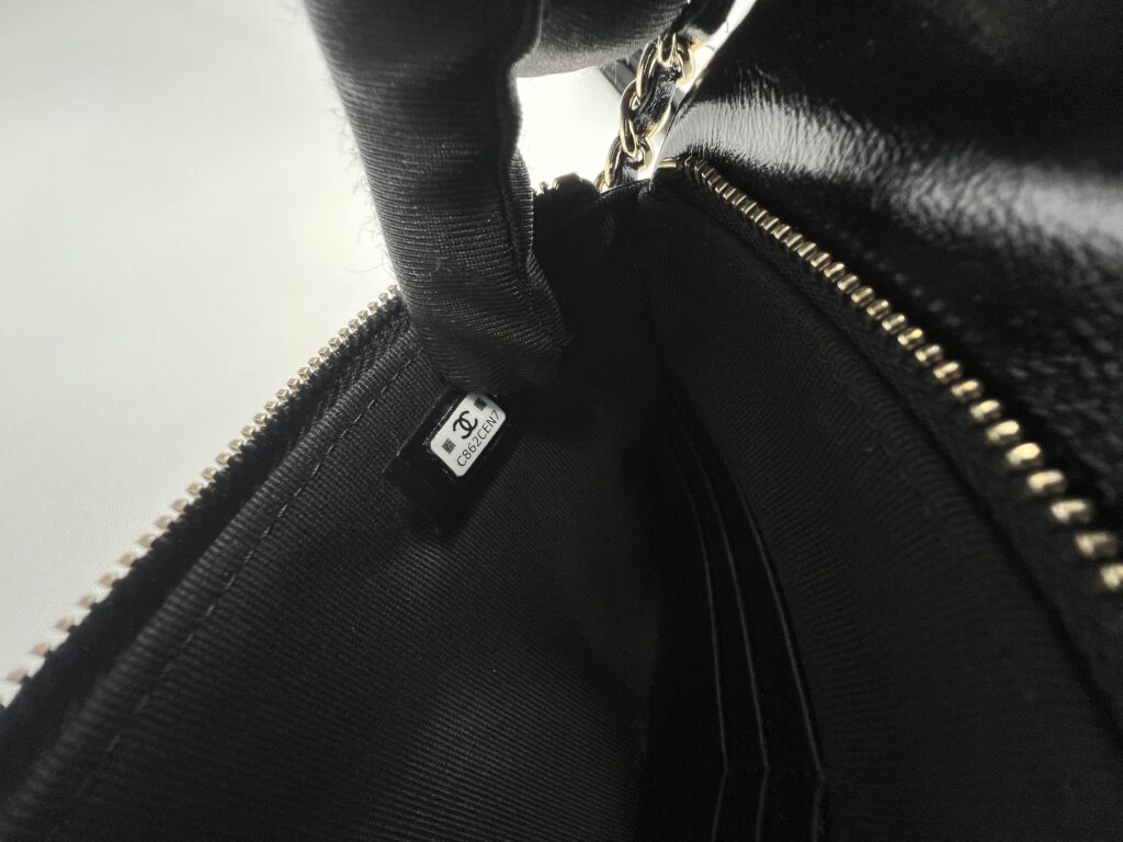 Chanel 31 Wallet On Chain