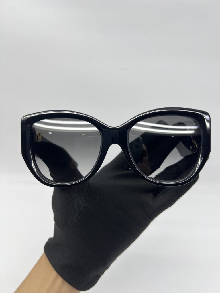 Louis Vuitton Cat Eye Black GHW