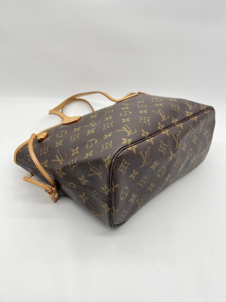 Louis Vuitton Neverfull PM Monogram Beige
