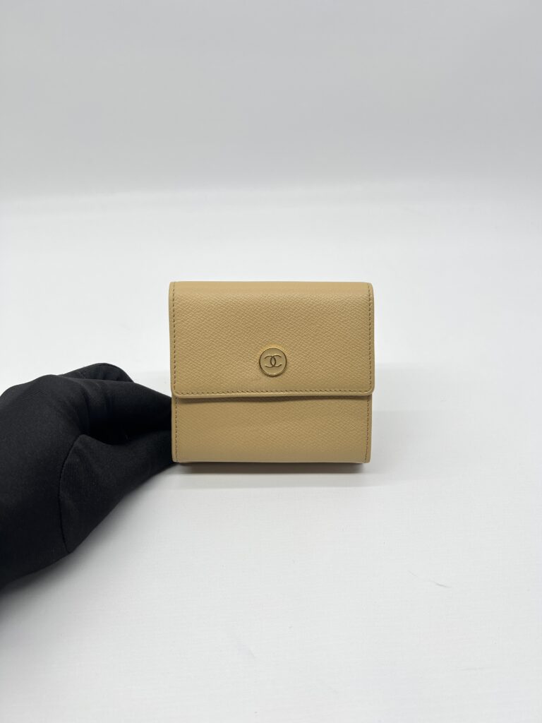 Chanel CC Trifold Wallet Calfskin Beige GHW