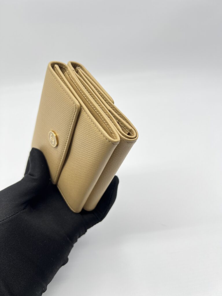 Chanel CC Trifold Wallet Calfskin Beige GHW