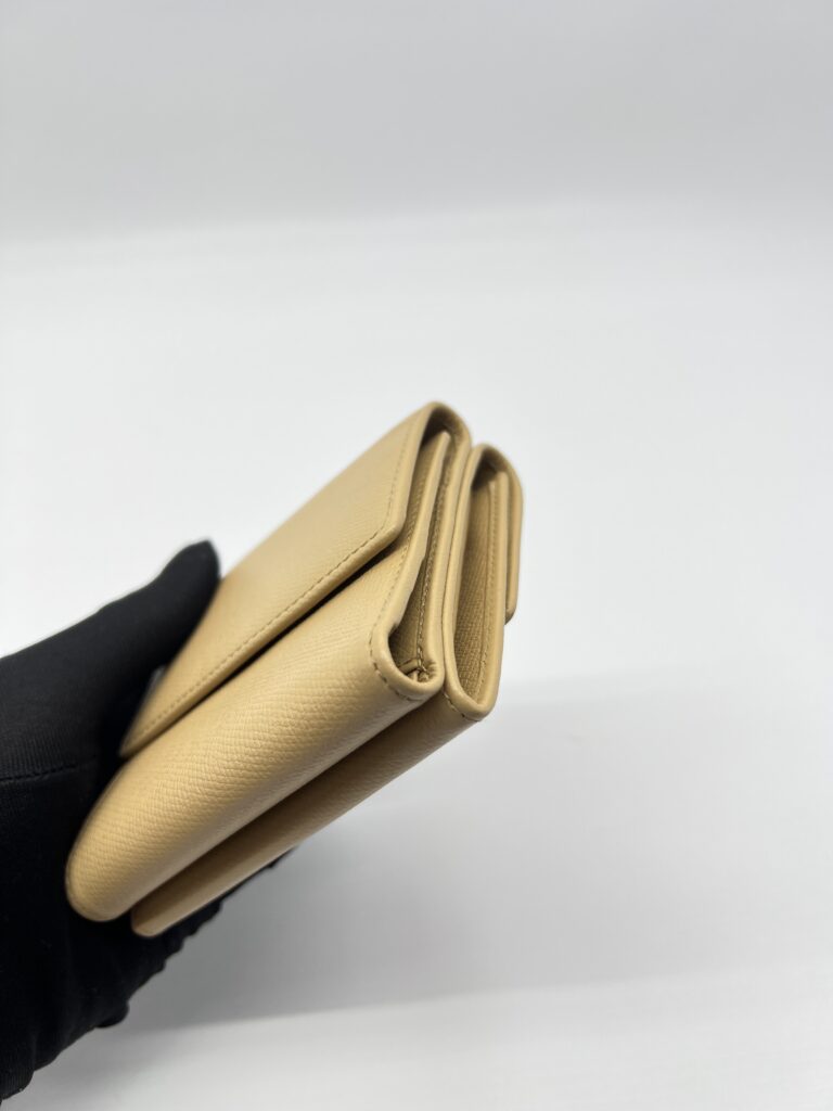 Chanel CC Trifold Wallet Calfskin Beige GHW