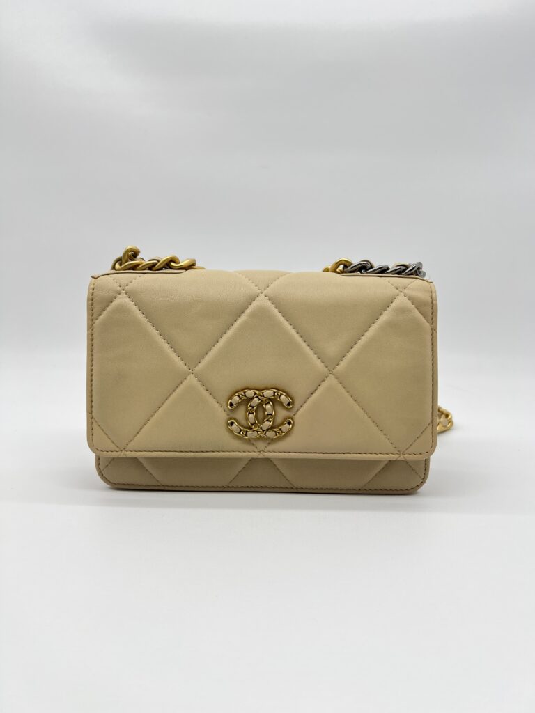 Chanel C19 WOC Lambskin Nude GHW