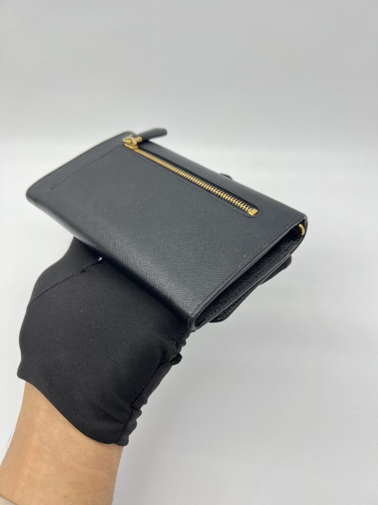 Prada Portafoglio Pattina Saffiano Nero GHW