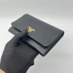 Prada Portafoglio Pattina Saffiano Nero GHW