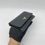 Prada Portafoglio Pattina Saffiano Nero GHW