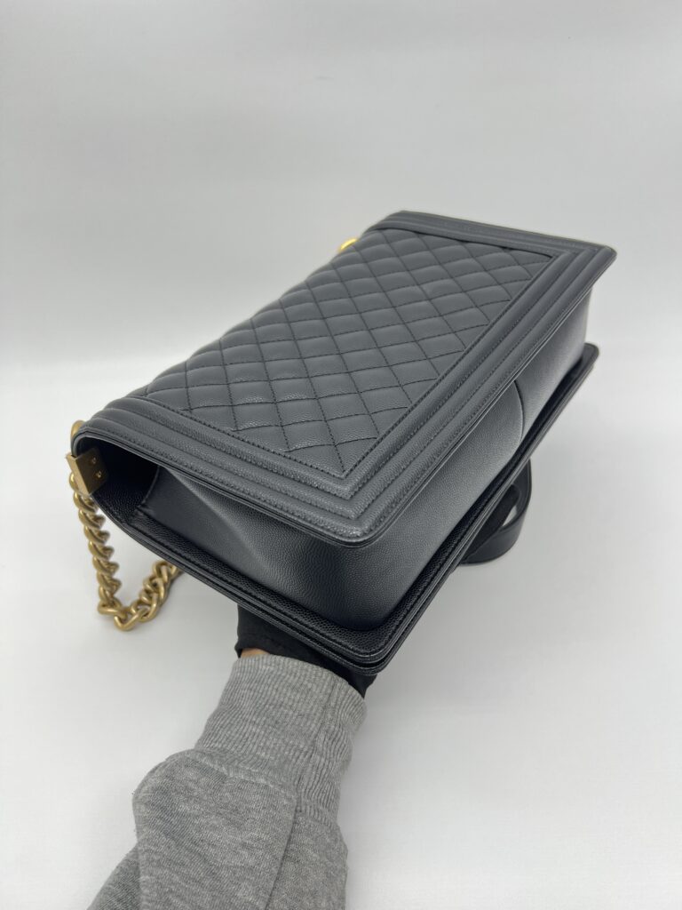 Chanel Boy 28 Caviar Black GHW