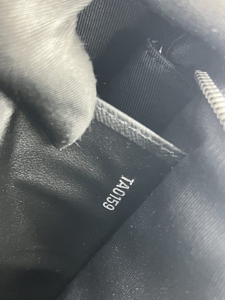 Louis Vuitton Pochette Toiletry 26 Monogram Eclipse