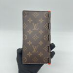 Louis Vuitton Hinge Brazza Monogram