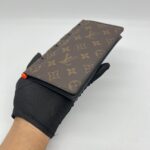 Louis Vuitton Hinge Brazza Monogram