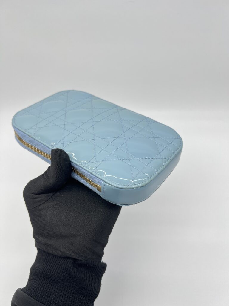 Dior Tech Holder Vernis Cloud Blue GHW