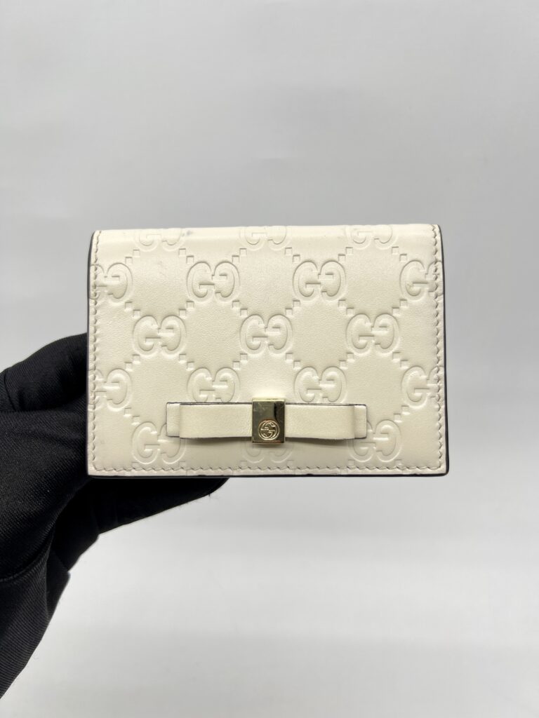 Gucci Bow Card Holder Guccissima White GHW