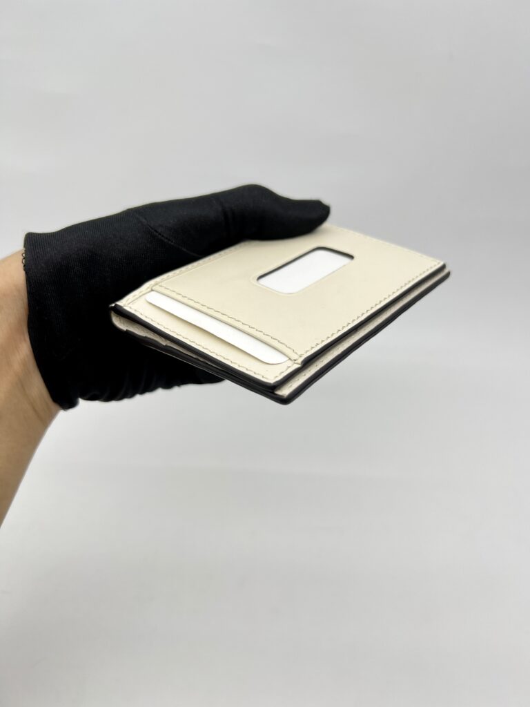 Gucci Bow Card Holder Guccissima White GHW