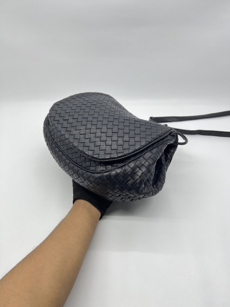 Bottega Veneta Nappa Flap Messenger Intrecciato Black