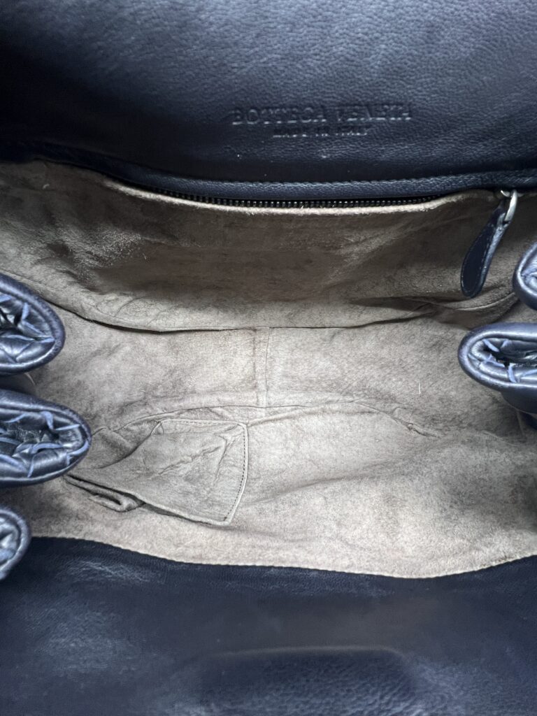 Bottega Veneta Nappa Flap Messenger Intrecciato Black