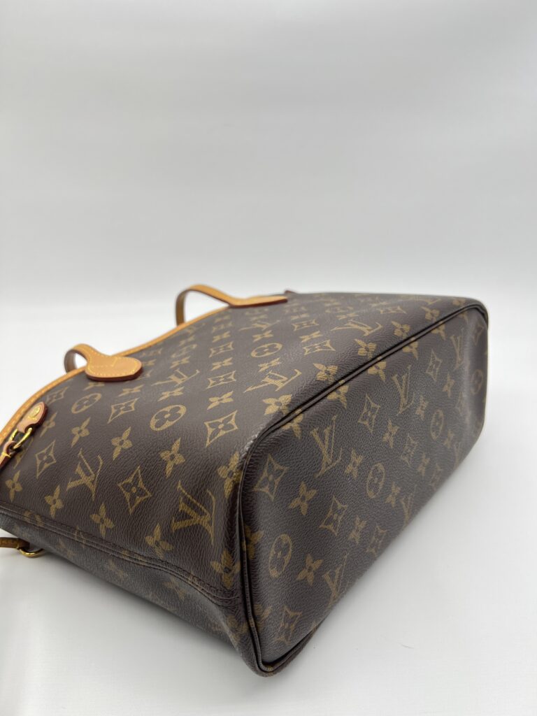 Louis Vuitton Neverfull PM Monogram GHW