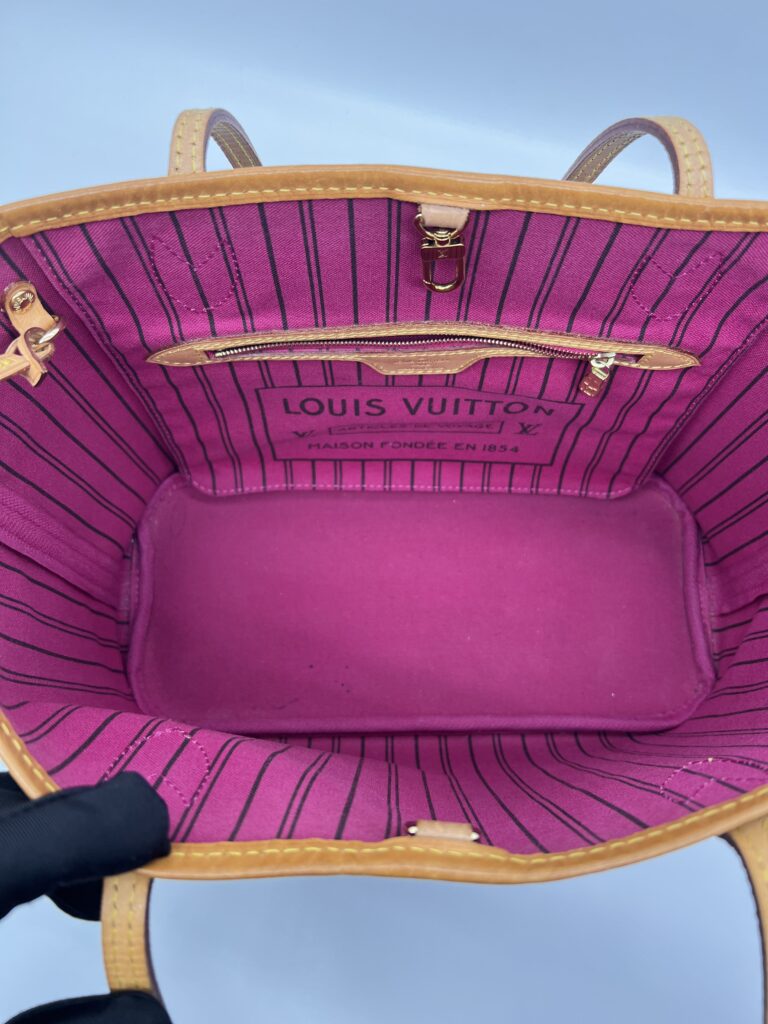 Louis Vuitton Neverfull PM Monogram GHW