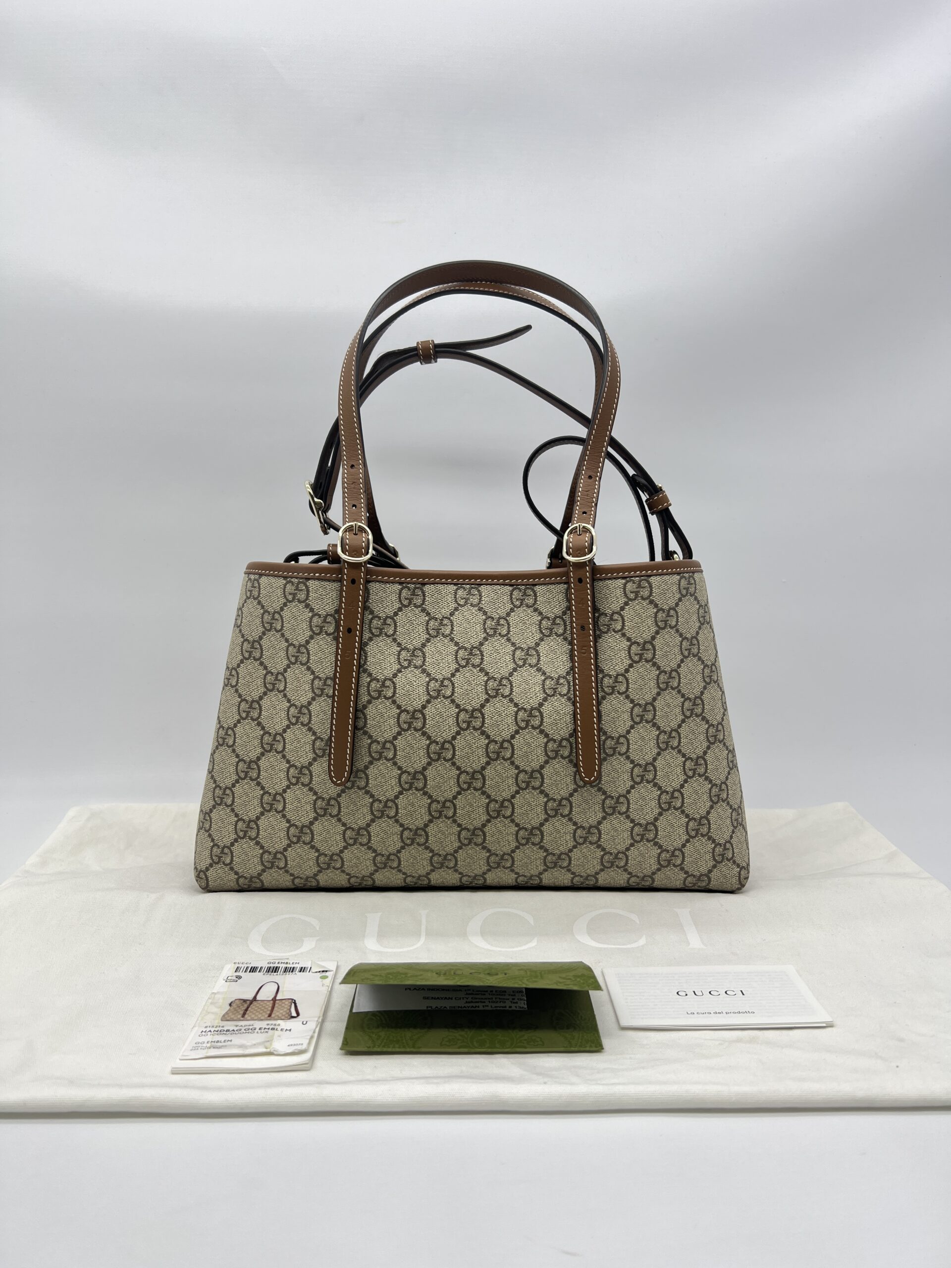 Gucci GG Emblem Medium Tote GG Supreme GHW