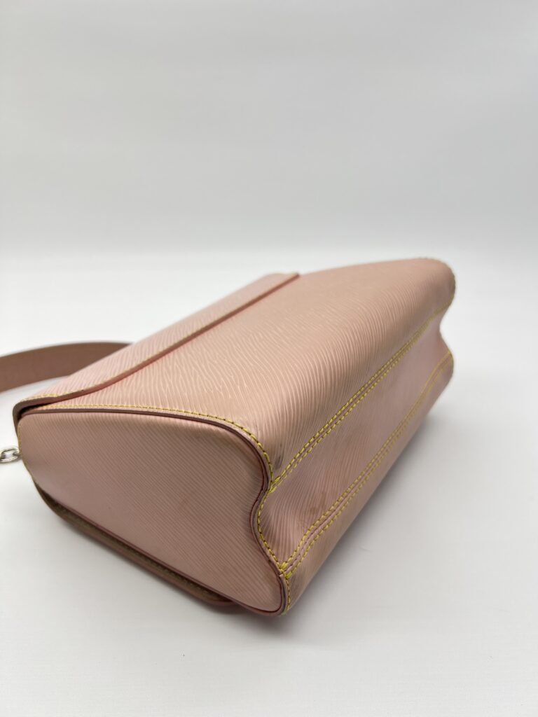 Louis Vuitton Twist MM Epi Leather Pink GHW