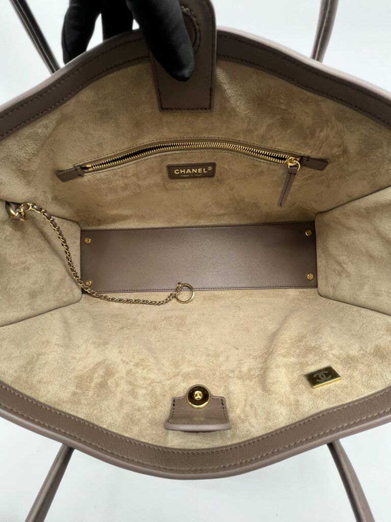 Chanel Archetype Executive Calfskin brown GHW