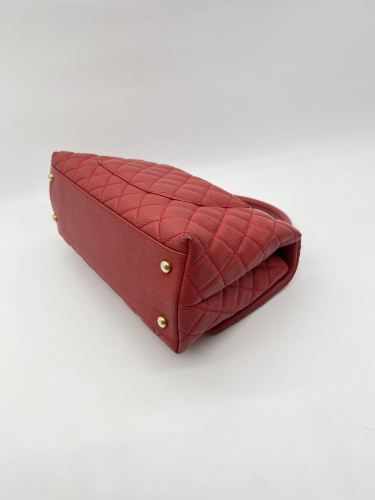 Chanel Coco Handle Medium Caviar Red GHW