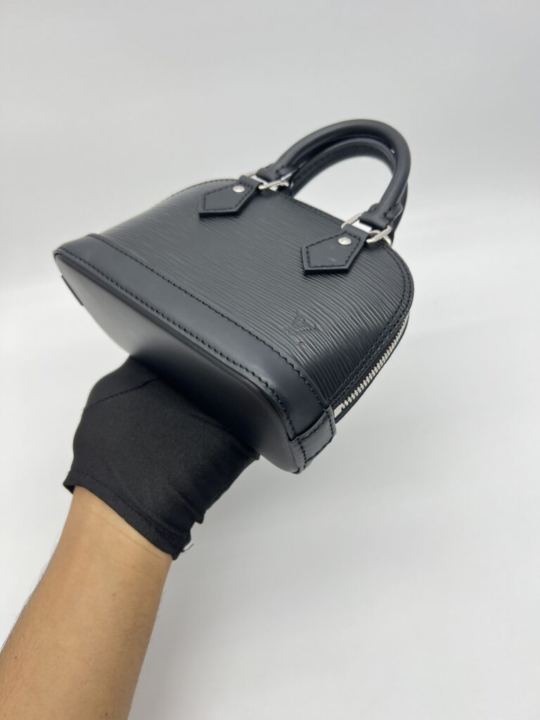 Louis Vuitton Nano Alma Epi Leather Noir SHW
