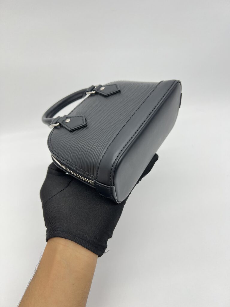 Louis Vuitton Nano Alma Epi Leather Noir SHW