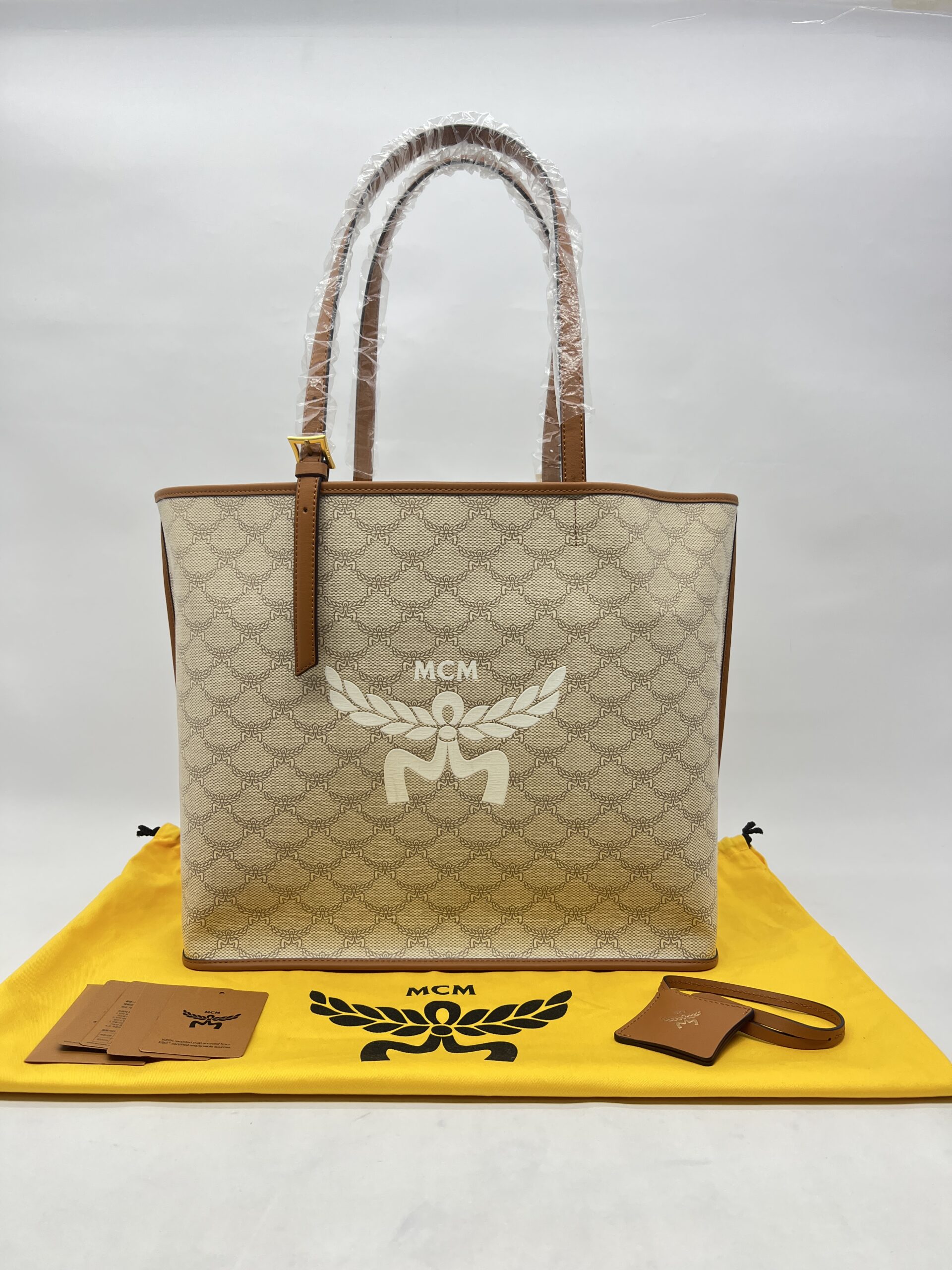 MCM Himmel Tote Shopper Lauretos Beige Outmeal GHW