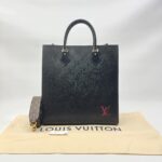 Louis Vuitton Sac Plat PM Epi Black GHW