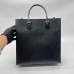 Louis Vuitton Sac Plat PM Epi Black GHW