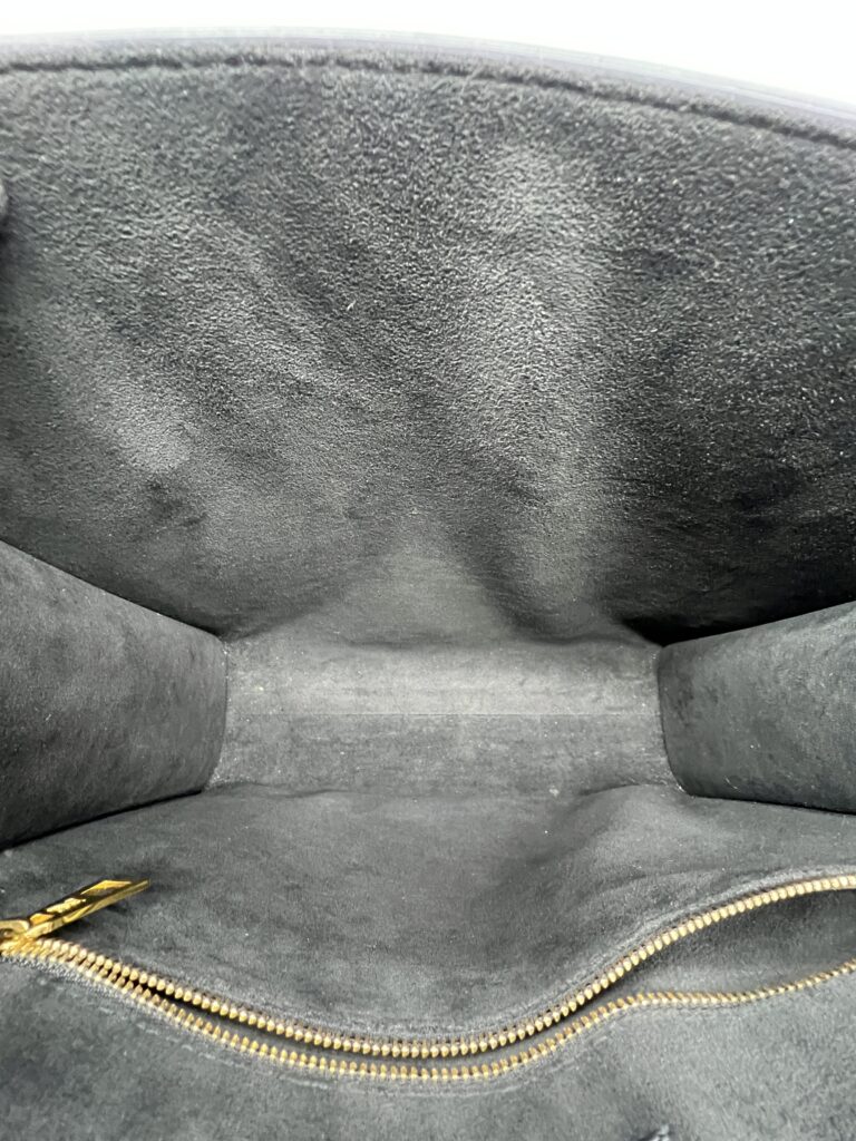 Louis Vuitton Sac Plat PM Epi Black GHW