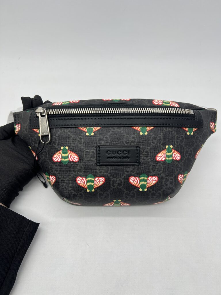 Gucci Belt Bag GG Supreme Black Bees SHW