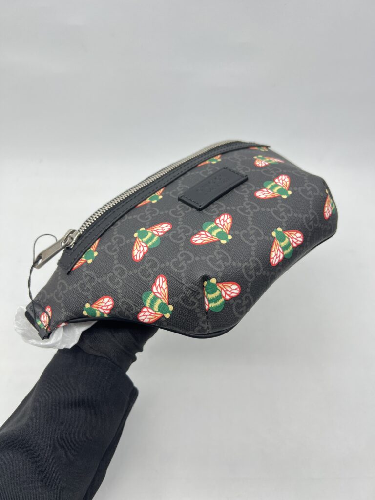 Gucci Belt Bag GG Supreme Black Bees SHW