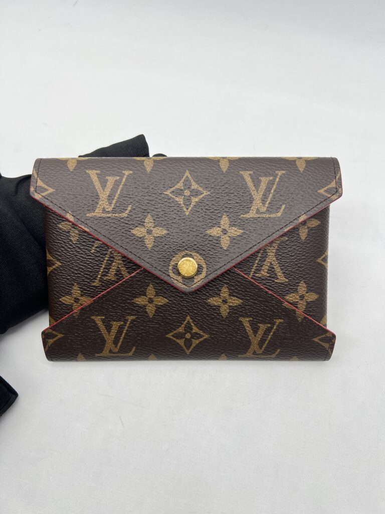 Louis Vuitton Kirigami Pochette  Monogram GHW