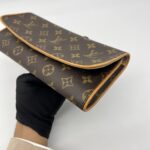 Louis Vuitton Pochette Twin GM