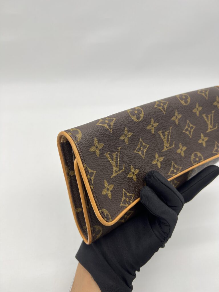 Louis Vuitton Pochette Twin GM